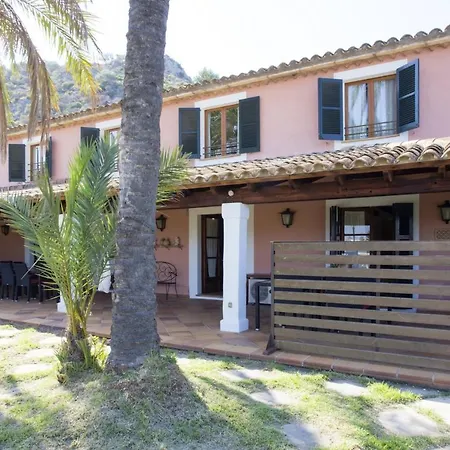 Spacious In With Pool And Mountain View