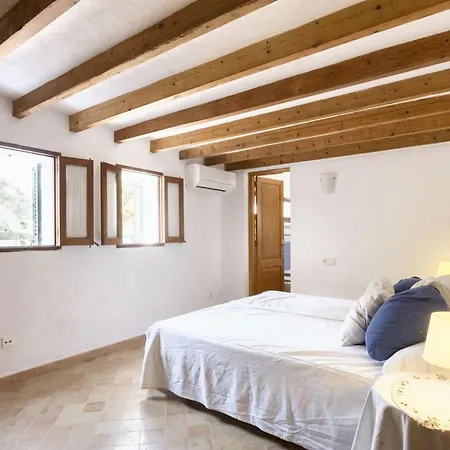 아파트 Spacious In With Pool And Mountain View 포엔샤